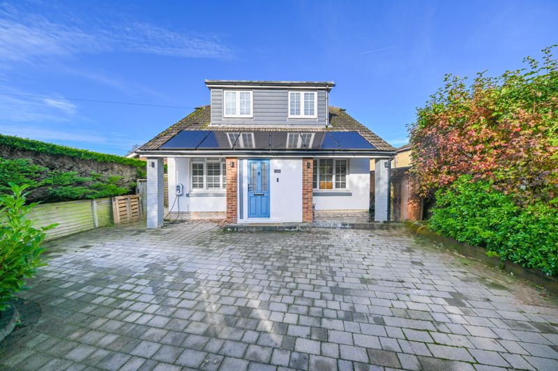 Green Lane Clanfield